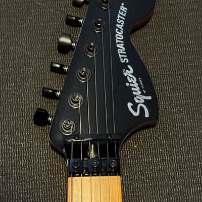 Squier Contemporary Stratocaster HH FR Roasted 2021 - Present Shell Pink Pearl image 5