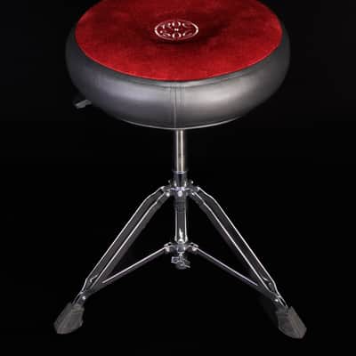 Roc-N-Soc Nitro Round Throne, Red image 1