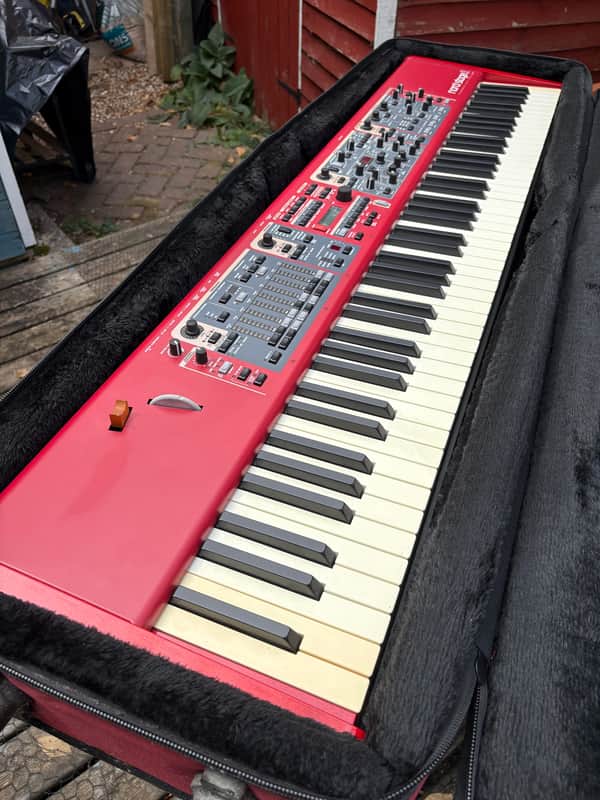 Nord Stage 2 HA88 Hammer Action 88-Key Digital Piano 2011 - 2014 - Red image 1