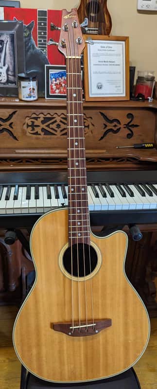 Applause by Ovation AE40 Acoustic Electric Short Scale Bass Guitar
