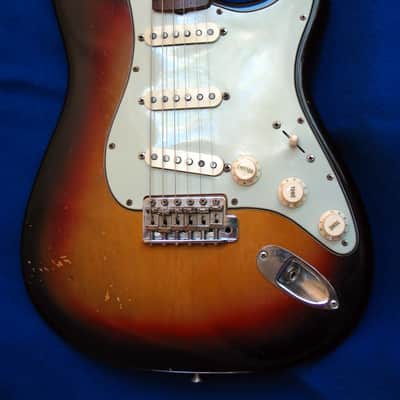 1963 Fender Stratocaster – Sunburst (Vintage, Pre-CBS) image 2