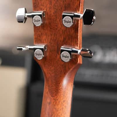 Taylor 314ce Left-Handed Grand Auditorium Acoustic/Electric Guitar with Hardshell Case image 7