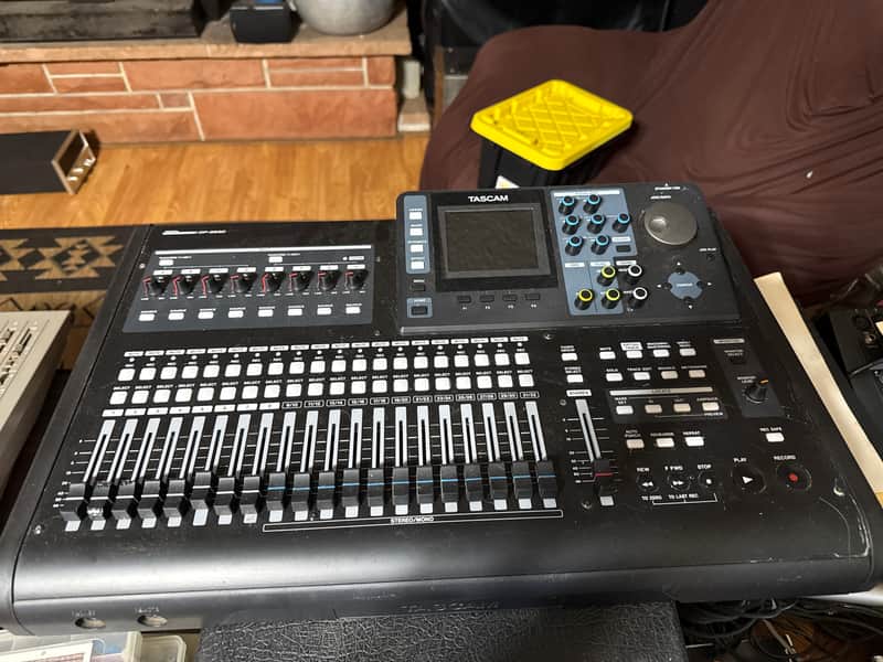 TASCAM DP SD32 imagen 1