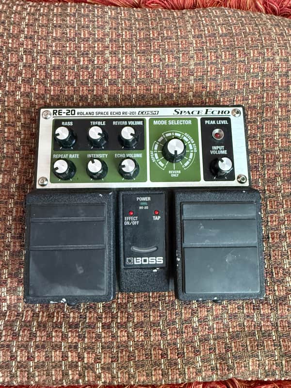 Boss RE-20 Space Echo