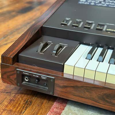 Immagine YAMAHA DX1 Digital Programmable Algorithm Synthesizer #1043 - 2