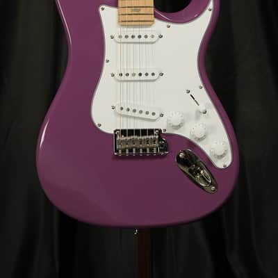 PRS SE Silver Sky 2025 - Summit Purple image 3