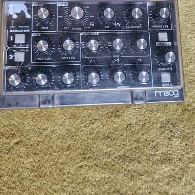 Moog Minitaur Rev2 TBP002 2012 - Present - Black image 2