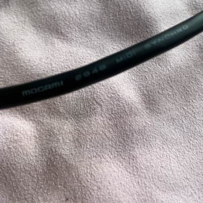 Kenton Thru5 with Mogami MIDI cables Bild 10