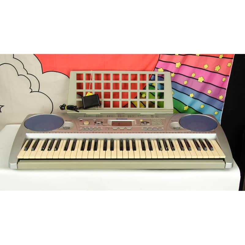 Used Yamaha PSR275 Keyboard w/adapter image 1