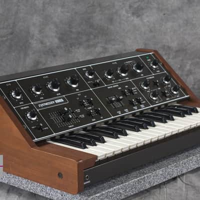 KORG 770 Electronic Analg Synthesizer in Excellent condition image 3