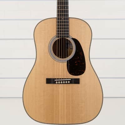 Martin O'ahu HG-28 Limited Edition Grand Auditorium Acoustic Guitar, Solid Spruce Top image 1