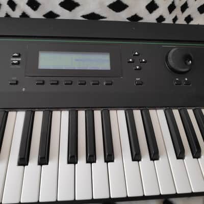 Kurzweil K2000 61-Key Digital Workstation Synthesizer 1990s - Black image 6