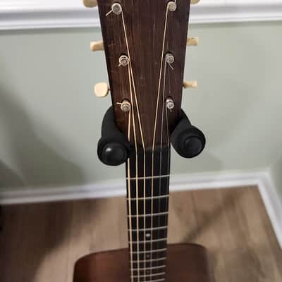 1943 Martin 00-18 vintage guitar w/ HSC image 4