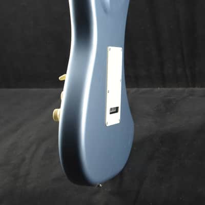 Fender American Ultra Luxe Vintage '60s Stratocaster Rosewood Fingerboard Ice Blue Metallic image 6