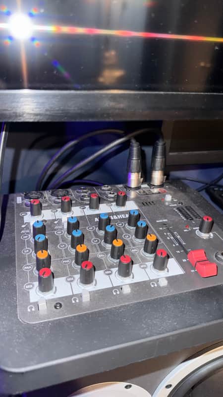Allen & Heath ZED-6 Compact 6-Input Mixer 2016 - Present - Black image 1