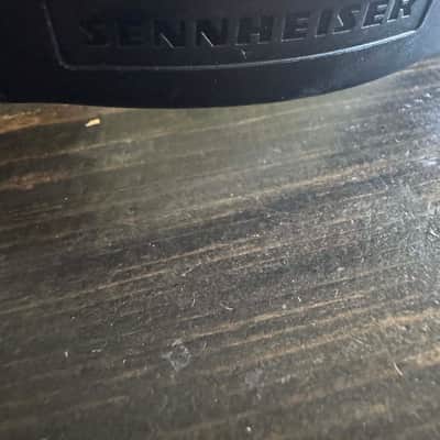 Sennheiser HD 200 Pro Closed-Back Over-Ear Headphones 2010s - Black image 2