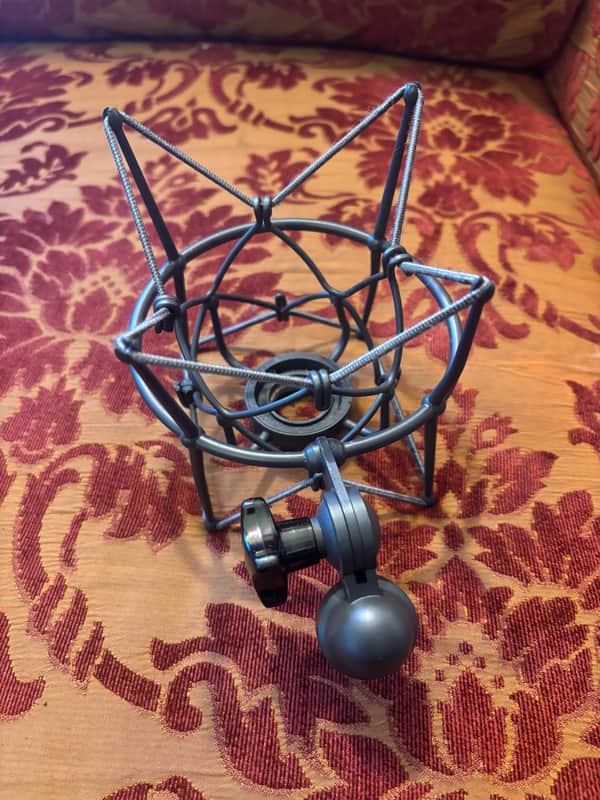Neumann EA 1 MT EA 1 Shockmount for M 147, TLM 103, and TLM 193, TLM49 - Matte Black