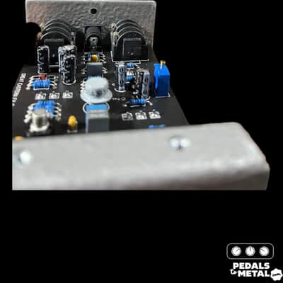 Great Eastern Focus Fuzz V1 (Germanium, Rare) (BC 107b, M138A) - Black - X15274 image 11