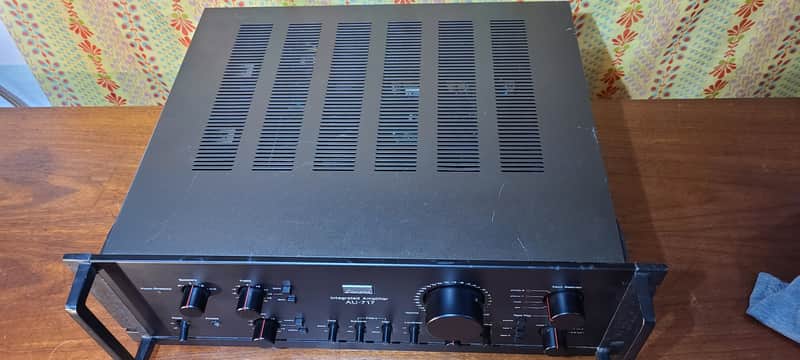 Fully Restored Sansui AU-717 85WPC Stereo Integrated Amplifier