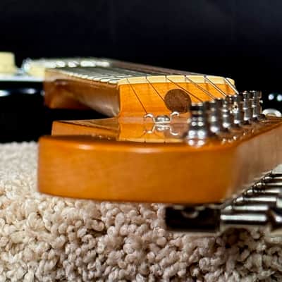 Fender Vintera '50s Stratocaster Modified with Maple Fretboard 2021 Model with 75th stamp in 2-Color Sunburst image 16