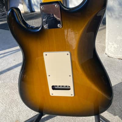 G&L Legacy USA 2010 - 2017 - Sunburst image 18