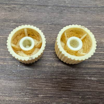 Harmony Cupcake Volume & Tone Knobs 60s - Cream Rocket Stratotone Airline image 5
