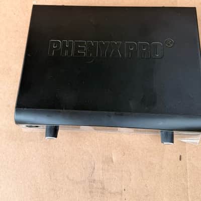 Phenyx Pro PTU-52 Dual Handheld Wireless Microphone System image 6