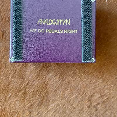 Analogman King of Tone V4 with Red Side High Gain Option and Mode Toggle Switch 2009 - Present - Graphic image 2