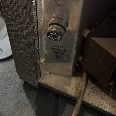 Vintage Sears Silvertone Model 1482 Tube Guitar Combo Amp Amplifier - 1960s image 9