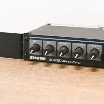 Shure SCM262 Stereo Microphone Mixer CG015E9 image 3