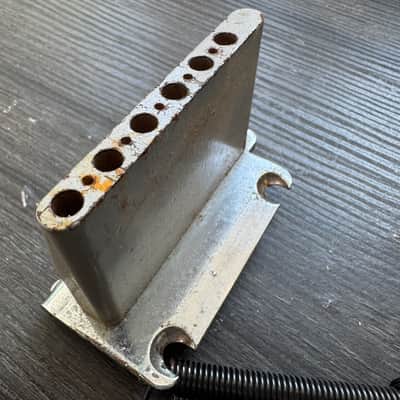 USA Vintage 1990's Relic Fender Stratocaster Tremolo Bridge w Graph Tech Saddles image 6
