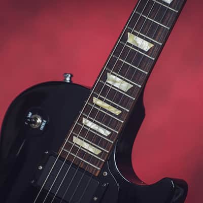 Gibson Les Paul Studio Ebony EMG 81/60 2009 image 12