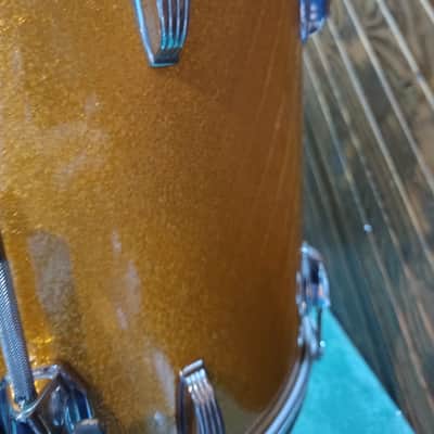 Ludwig No. 950 Classic 16x16" Floor Tom with Keystone Badge 1960 - 1968 - Gold Sparkle image 6