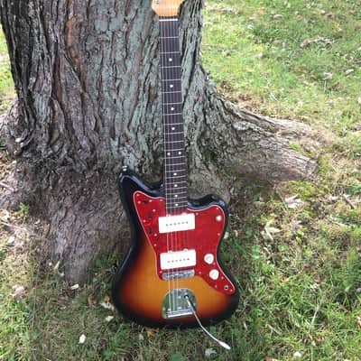 Fender Jazzmaster MIJ 90s Sunburst | Reverb