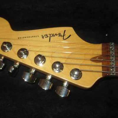 2013 Fender American Deluxe Stratocaster HSH Sunburst image 9