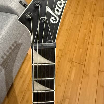 Jackson JS Series JS32T Kelly with Amaranth Fretboard 2019 - Present - Satin Black image 3