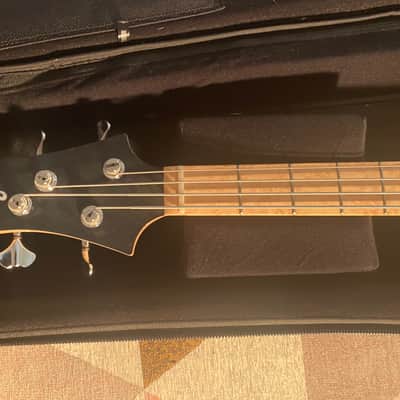 F Bass BN4 2018 Black Satin Bild 3