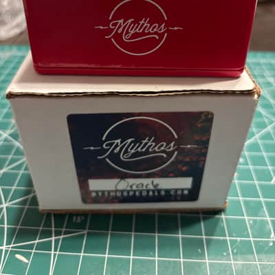 Mythos Pedals Oracle Analog Echo 2021 - Red image 3