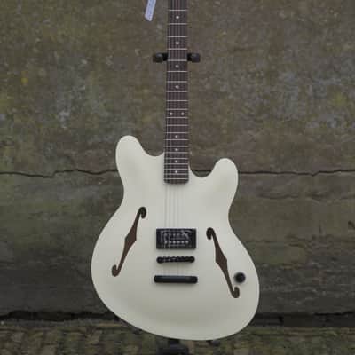 Fender Tom DeLonge Starcaster® - Satin Olympic White(Pre-Order) image 8