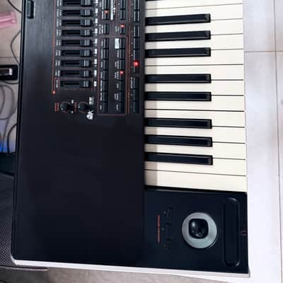 Korg Pa4X 76-Key Professional Arranger - Black image 2