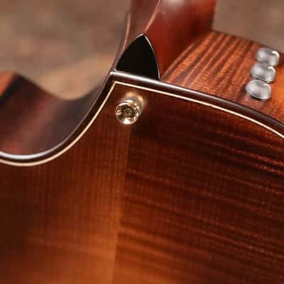 Taylor Builder's Edition 652ce 12-String Grand Concert Acoustic/Electric Guitar - Wild Honey Burst with Hardshell Case image 14