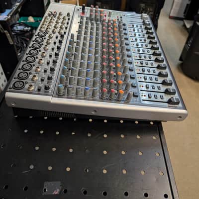 Behringer Xenyx X2222 Usb image 3