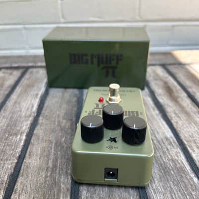 Electro-Harmonix Green Russian Big Muff Pi Reissue 2017 - Present - Green image 2