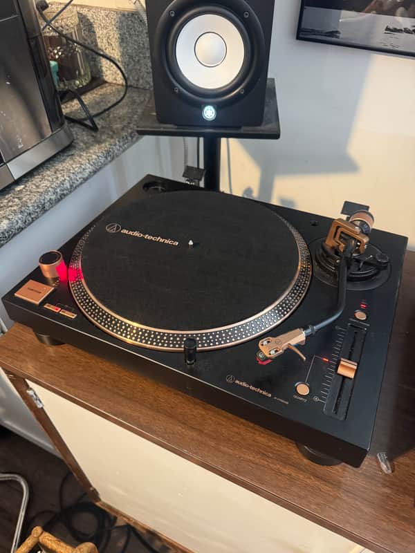 BRONZE Audio-Technica AT-LP120XUSB Direct Drive Turntable with USB 2019 - Present (COMES WITH CARTRIDGE/NEEDLE + DECKSAVER) image 1