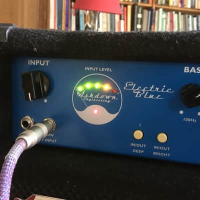 ベース Ashdown Electric Blue 130 Bass Amp ベース Ashdown Electric Blue 130 Bass Amp CL used combo battle