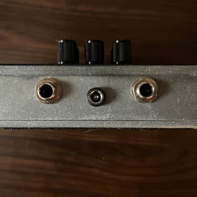 Sushi Box SBVT (SVT style preamp pedal) image 3