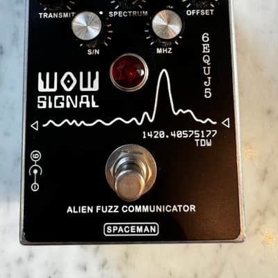 Spaceman WOW Signal Alien Fuzz Communicator 2010s - Silver Edition image 6