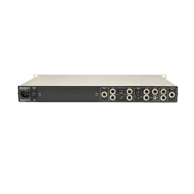 Mesa Boogie V-Twin Pre-amp Rack Unit Pre-owned image 2