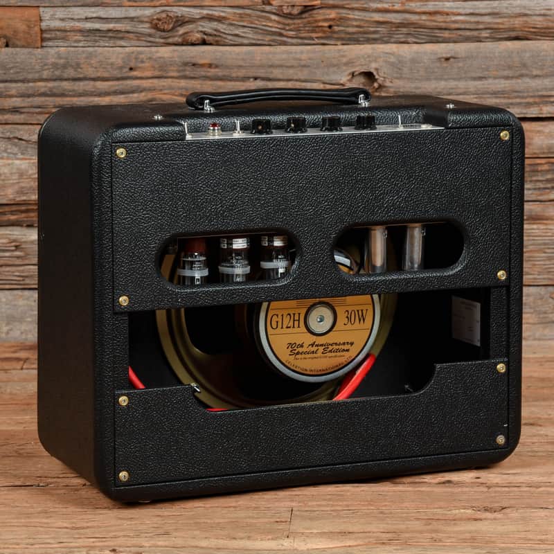 Carstens Amplification Black Flag 22-Watt 1x12" Guitar Combo image 1