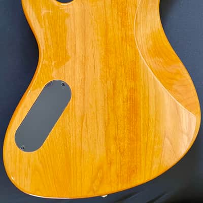 Cort Jeff Berlin Series Rithimic NAT Spalted Maple/Padouk Top 4-String Bass 2010s - Natural image 6